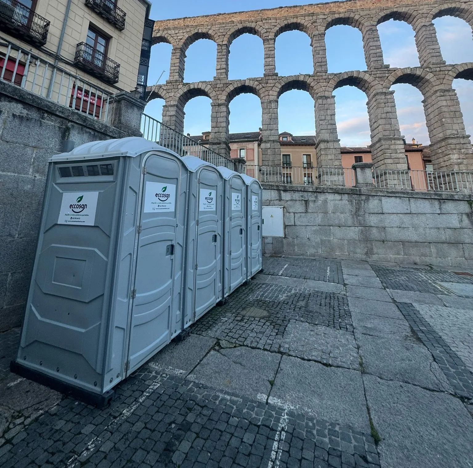alquiler baños portatiles segovia